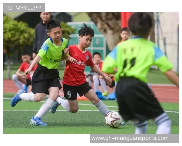 《挑战绿茵梦想 从街头到球场寻找下一个足球巨星》