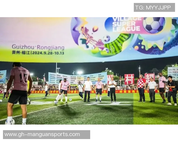 从草根到传奇 足球明星的奋斗历程与不屈精神